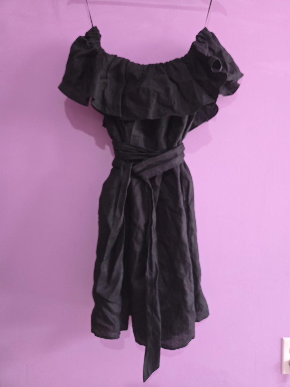 Banana Republic Black Off-Shoulder Ruffle Tie-Waist Dress